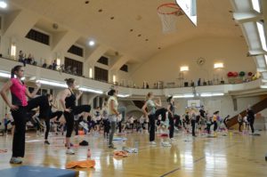 HIIT (HIGH INTENSITY INTERVAL TRAINING) mit Ingrid - Outdoorsport für Erwachsene